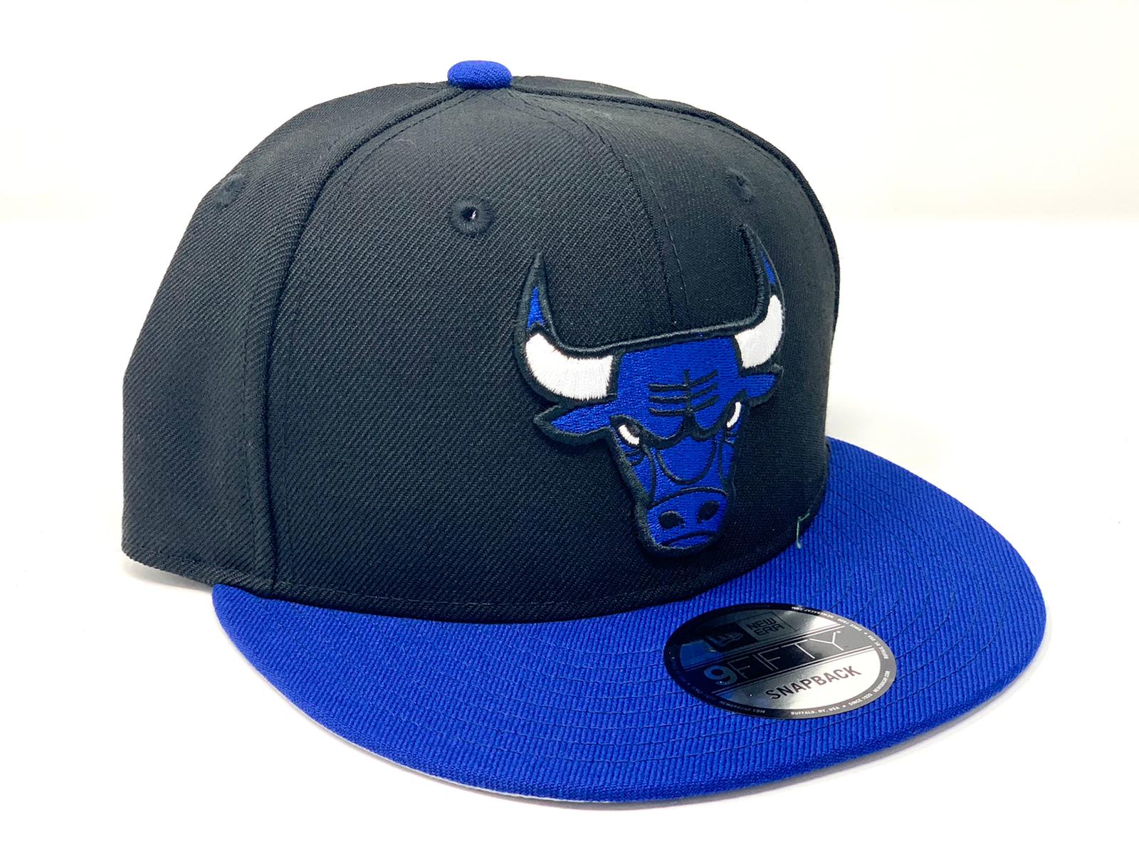 blue and black chicago bulls hat