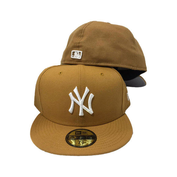 tan yankees hat