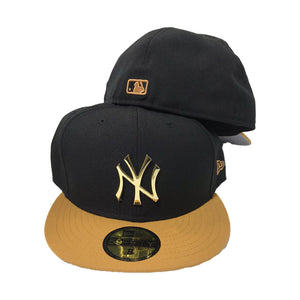 black and gold yankee fitted