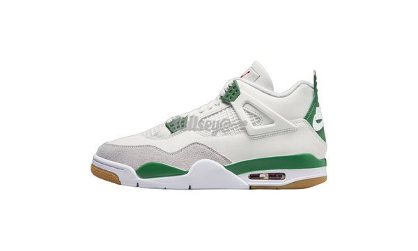 Air Jordan 4 Retro SB "Pine Green"-Bullseye Sneaker are Boutique