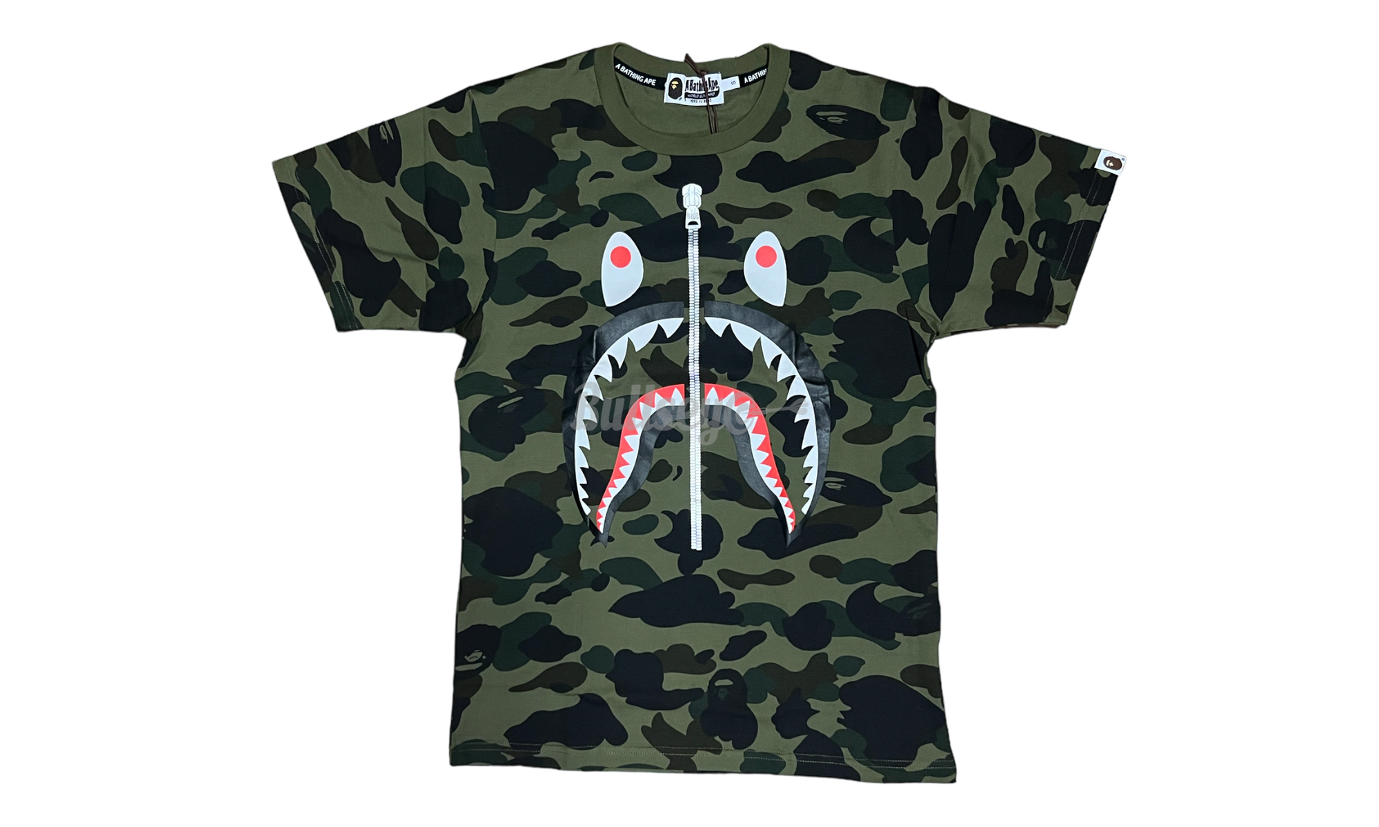 Bape Camo Shark Zip-Up T-Shirt – Bullseye Sneaker Boutique