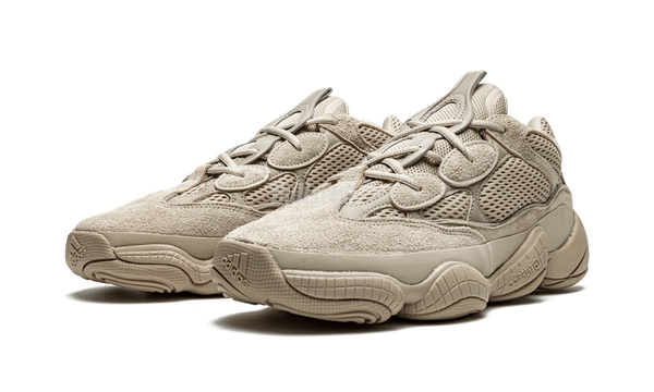 adidas blanches Yeezy 500 Taupe Light 2 600x