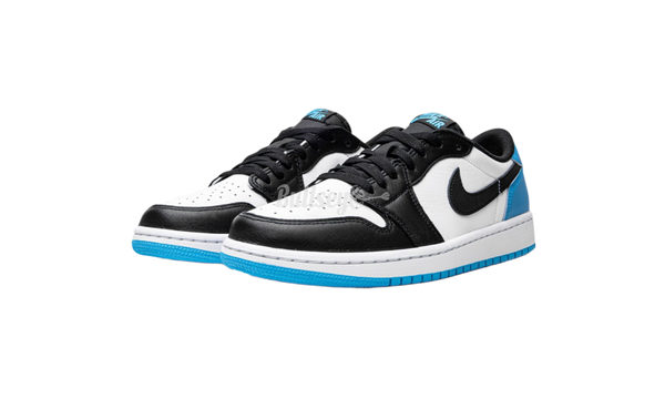 Air Jordan 1 Retro Low OG "Negras Azul Polvo Oscuro"