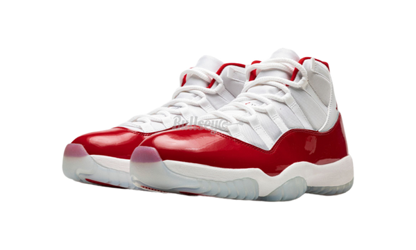 Air Jordan 11 Retro "Cherry"