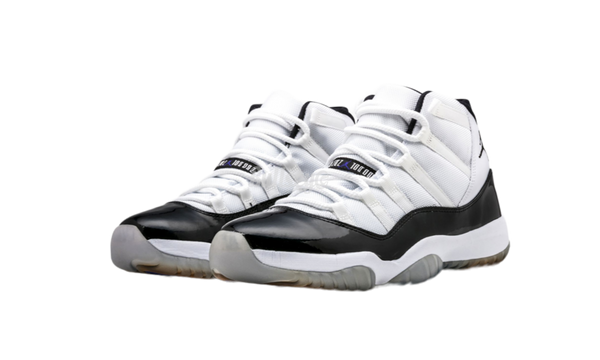 Air Jordan 11 Retro "Concord"