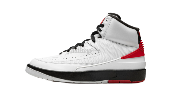 Air Jordan 2 Retro OG "Chicago"-Jordan Brand débute lannée 2022 à travers le lancement de la