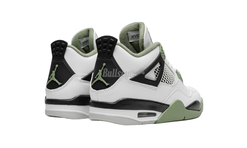 Air Jordan 4 Retro "Seafoam"