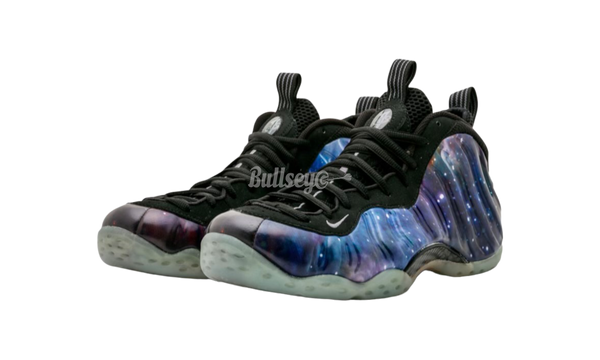 nike center Air Foamposite One "NRG Galaxy"