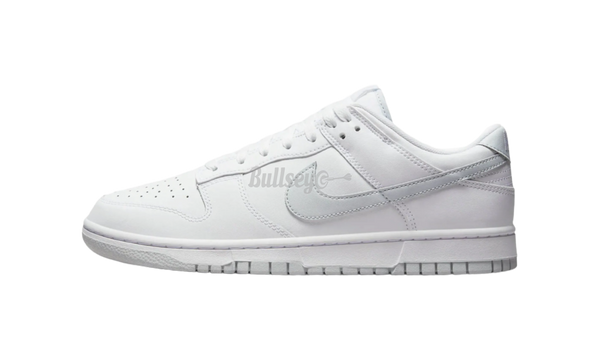 angry neighbor reportedly throws mans 400 running shoes into pond Retro "White Pure Platinum"-Urlfreeze Sneakers Sale Online