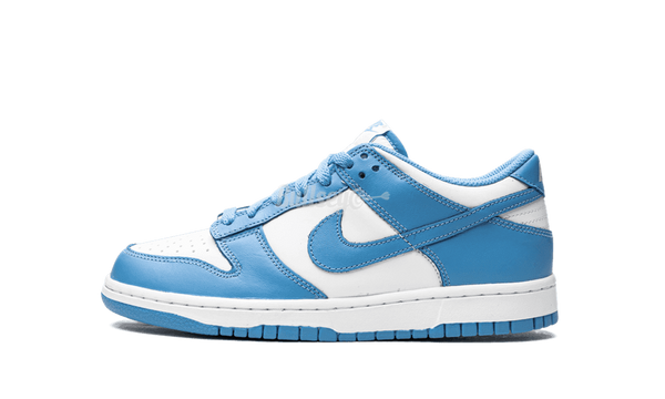 Nike Dunk Low UNC GS 600x