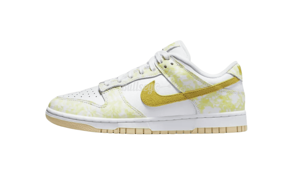 Nike Dunk Low "Yellow Strike"-Bullseye and Boutique
