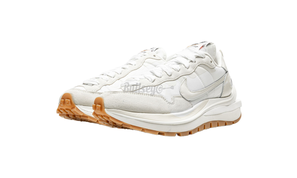 Nike Vaporwaffle Sacai Sail Gum 2 600x