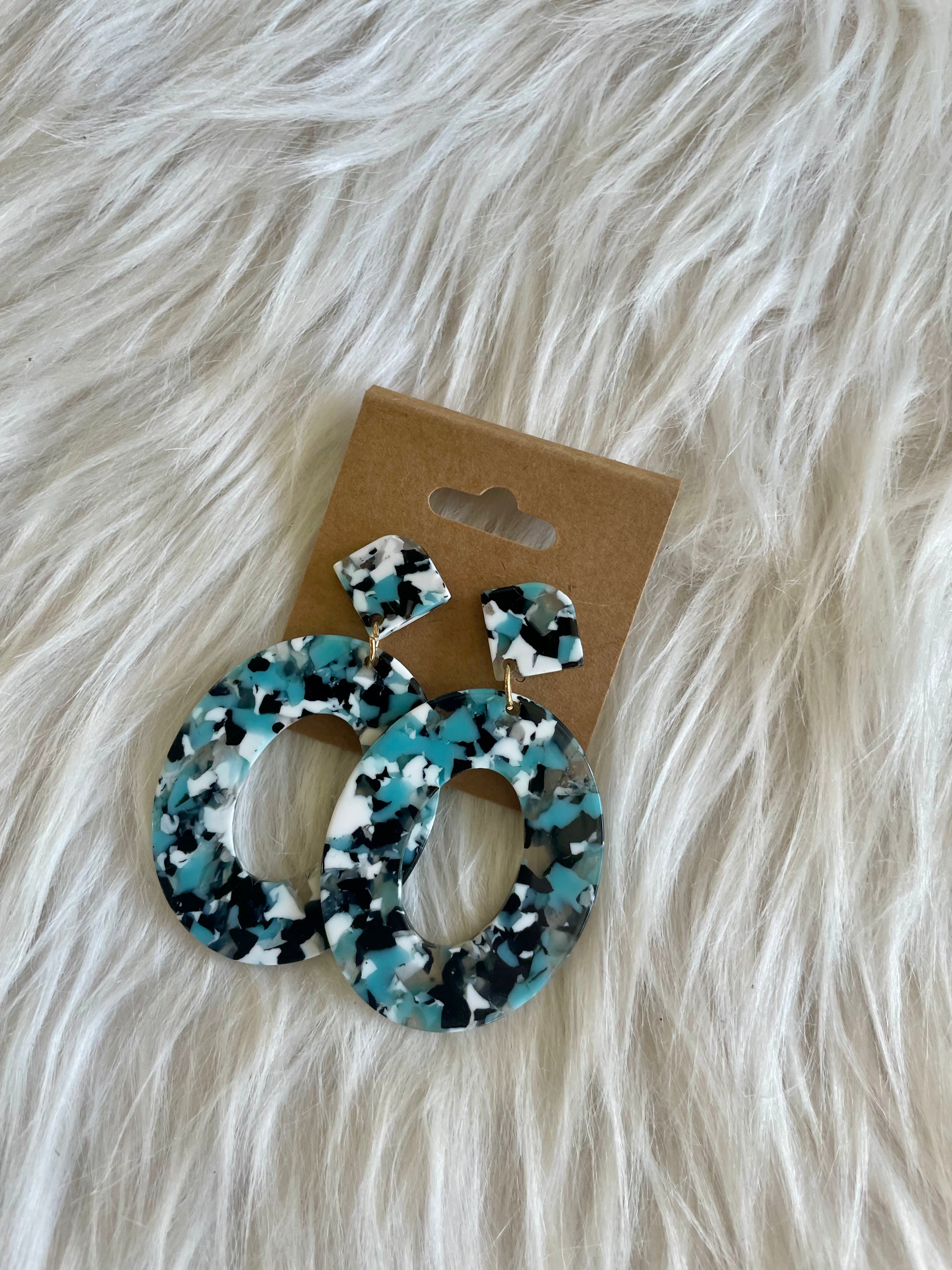 Max Acrylic Dangly Oval Earrings