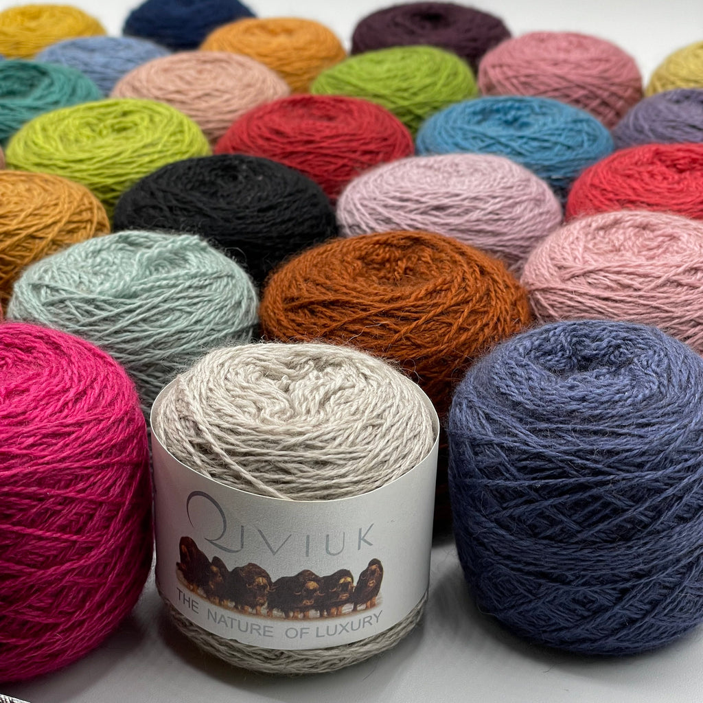 Guanaco Blend: Guanaco, Merino and Silk Yarn