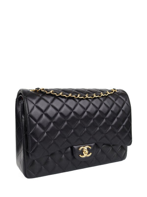 maxi classic chanel bag