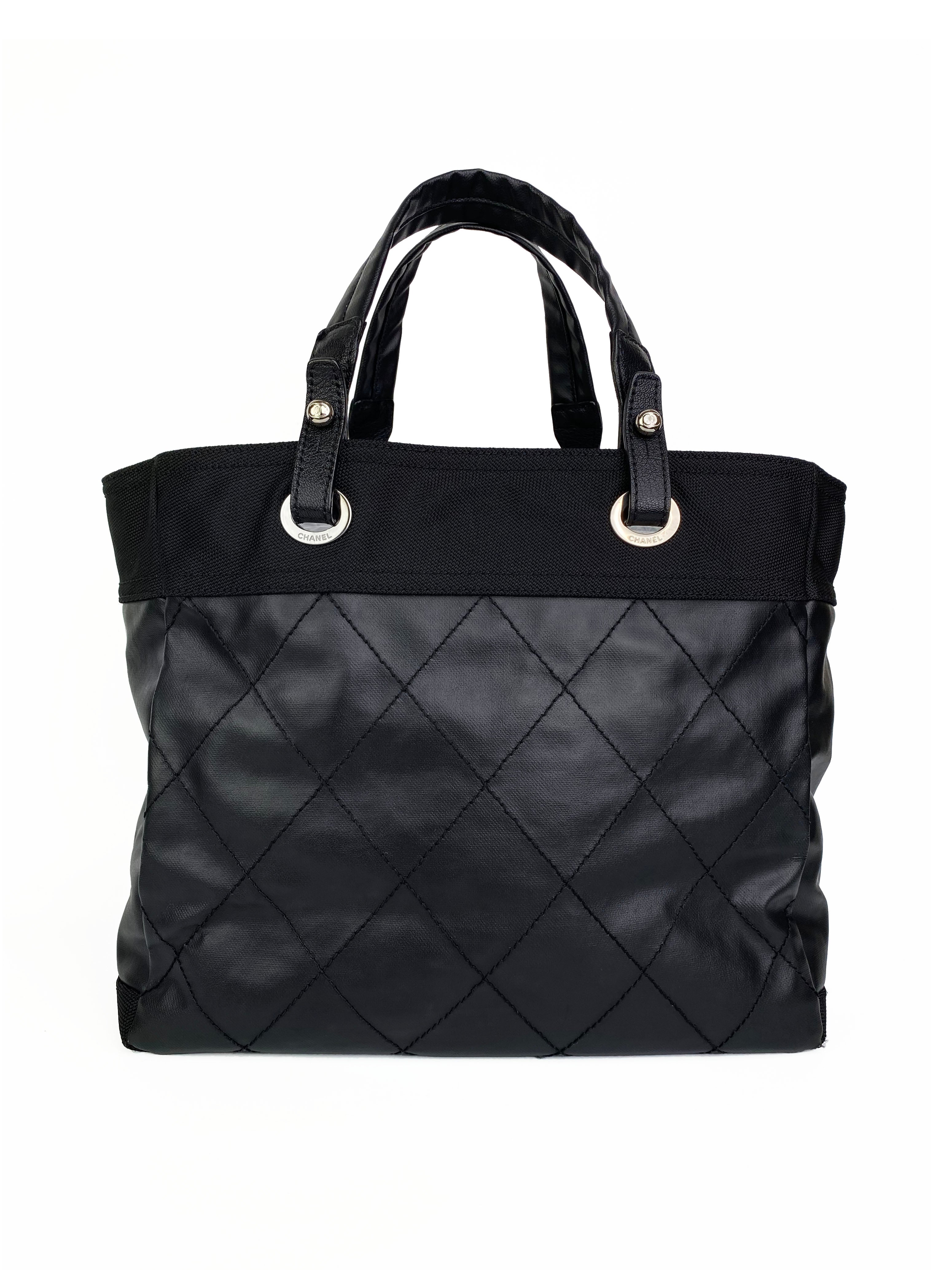 chanel black quilted tote