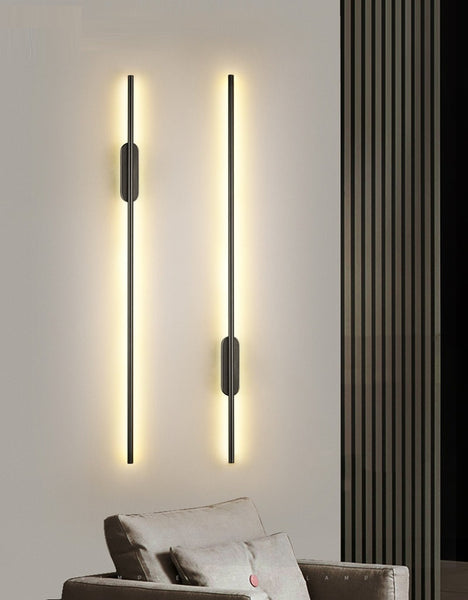 Lights of Scandinavia - Lisbon - With its minimalist design, this beautiful wall lamp is perfect for adding a contemporary look to your living room, bedroom, or office. Choose from 4 sizes and 4 emitting colors to find the perfect fit for your space - you'll love the warm ambiance of its long-lasting LED light.