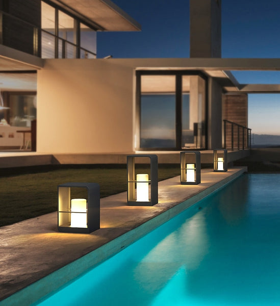 Luminate Living - Solstice - Garden Light Solar Light Outdoor Pathway Light Lawn Lamps Waterproof Auto On/off Led Landscape Decor For Yard Patio Walkway. Light up your life with Solstice - the perfect solar-powered lighting solution for your outdoor space.