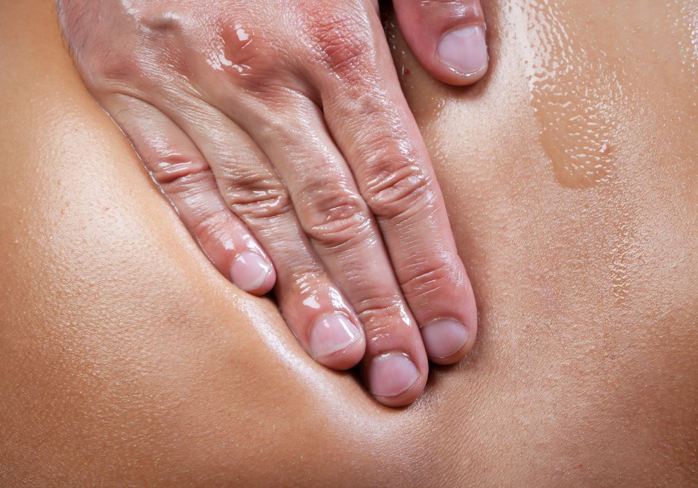 Comprendre les Techniques de Massage à Domicile 