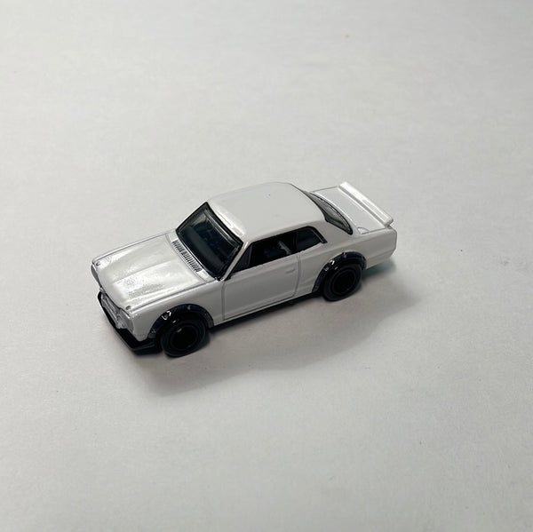 Loose* Hot Wheels 1/64 Car Culture Nissan Skyline C210 White 