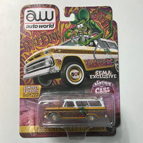 Auto World 1/64 1983 Chevy Silverado 2022 Las Vegas Supercon