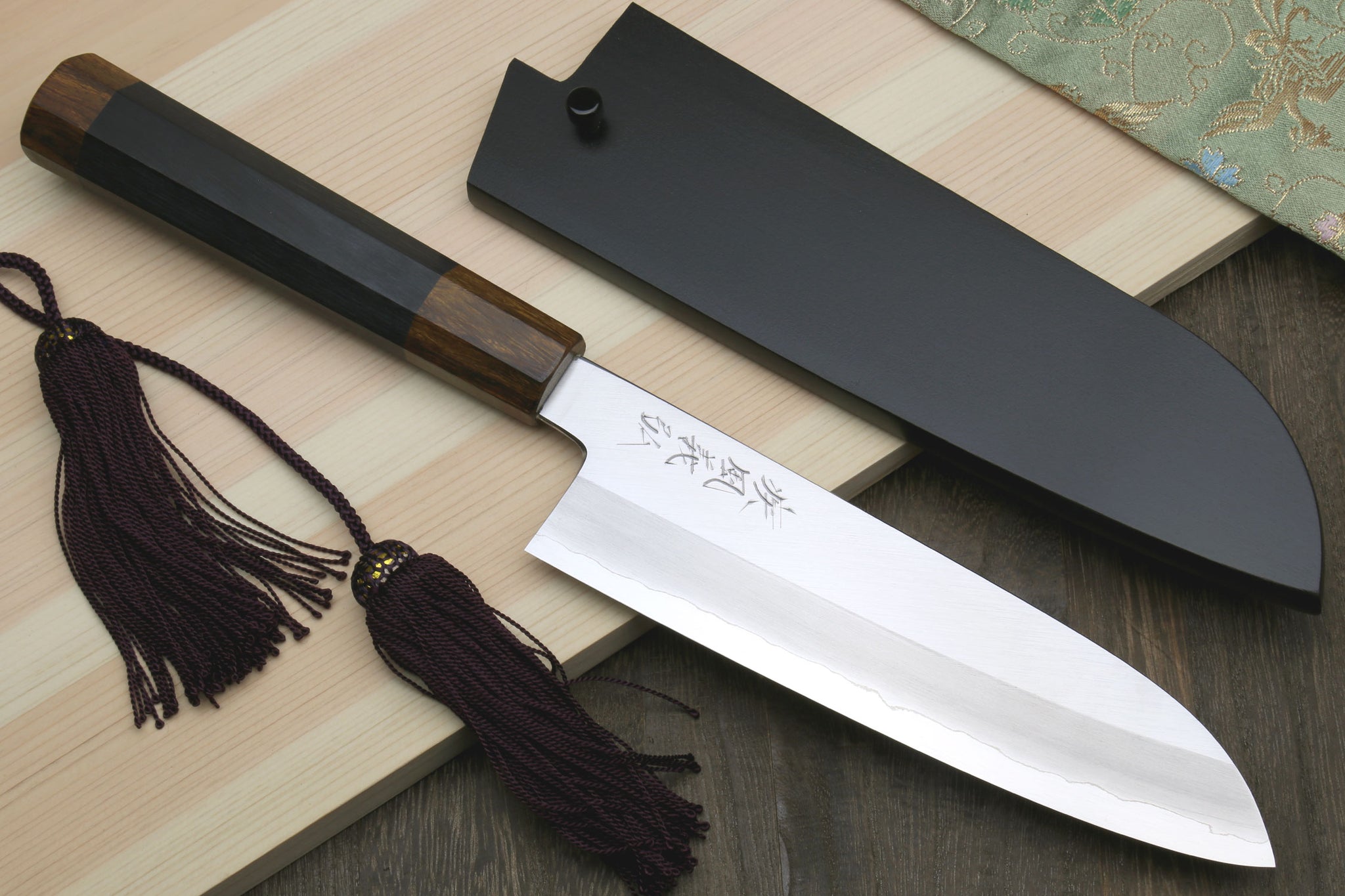 high carbon santoku knife