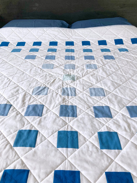 Staccato Quilt Pattern by Monika Henry of Penny Spool Quilts - Kona Solids Ombre Staccato Throw 