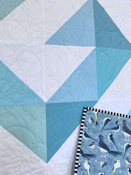 Ripple & Swirl Modern HST Quilt Pattern - Penny Spool Quilts - Winter Swirl 