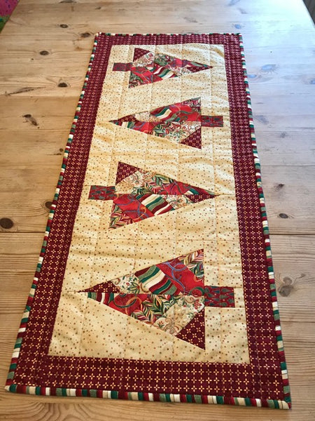 Festive Forest FPP Table Runner Pattern by Penny Spool Quilts - Tester Quilts