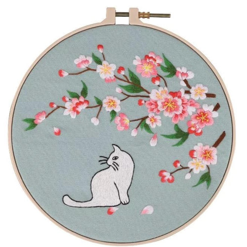 Peach Blossom & 2 Cats Needle Painting Hand Embroidery Kit 8” –  MiuEmbroidery
