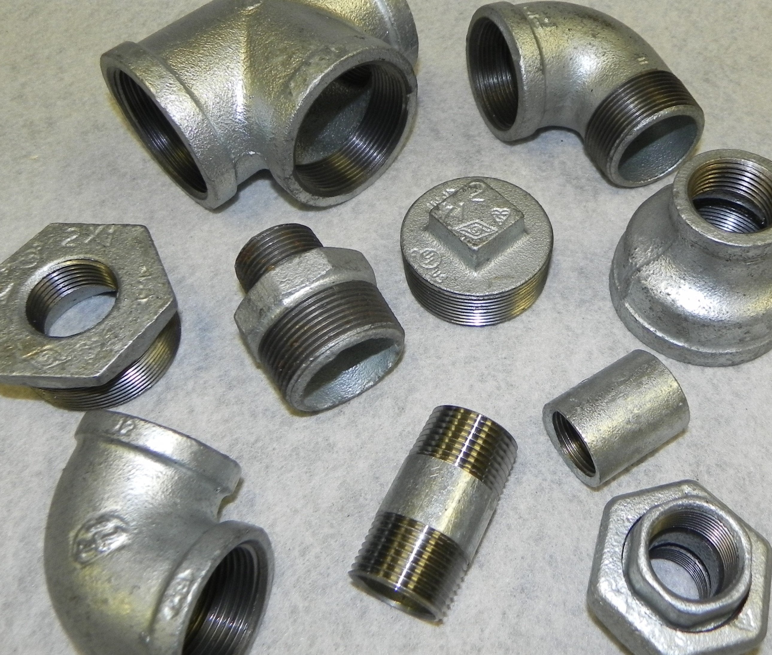 Galvanised Malleable Iron Pipe And Fittings