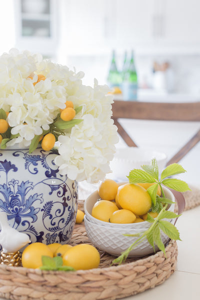 Summer tablescape, lemons and chinoiserie vase