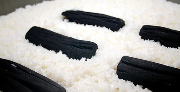 rice cooked with charcoal 