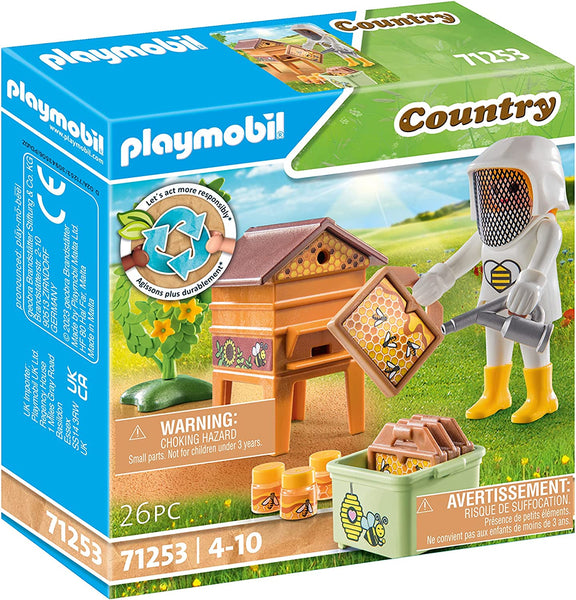 Playmobil Farmhouse with Outdoor Area