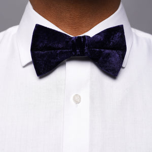Formal Velvet Navy Bow Tie alternated image 2