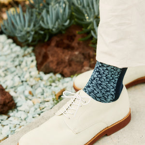 Bloom Floral Navy Dress Socks alternated image 3