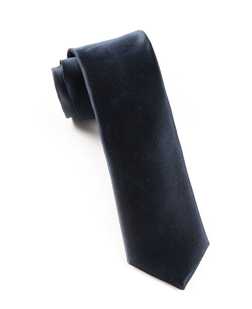 The Tie Bar Men's Grenalux Tie - Modern - in Navy Blue, Silk, Solid