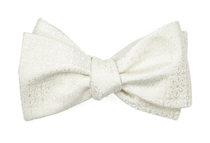 Opulent Ivory Bow Tie