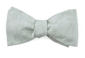 Refinado Floral Spearmint Bow Tie