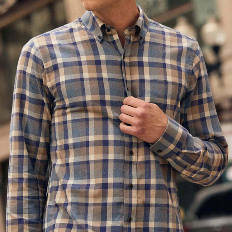 Best casual flannel shirt for men. 