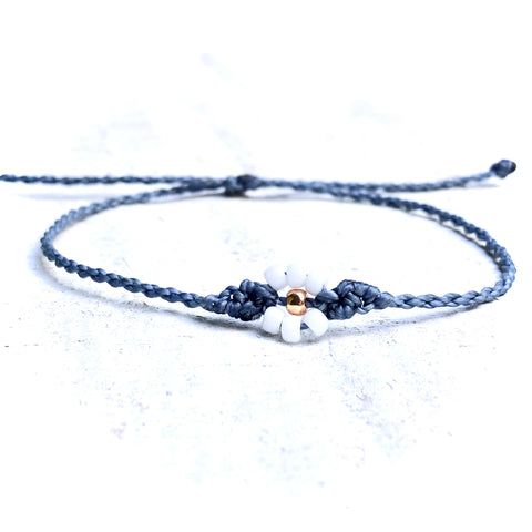 Beaded Daisy Chain Bracelet – Blue and Blue
