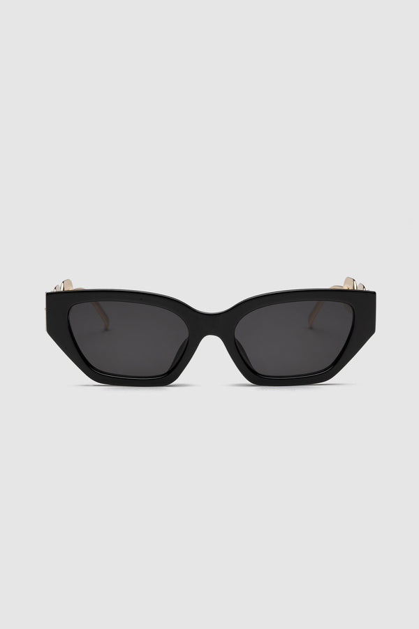 Acetate Square 2000s Sunglasses With Scratch Resistant Black Lenses And  Detachable Chain For Women And Men Gold Plated Letter Motif Eyewear For  Fishing From Supermansunglasses23, $44.6