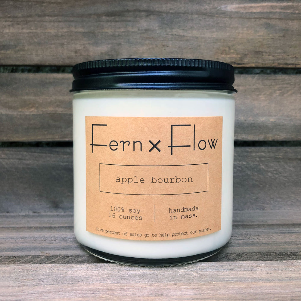 Book Nook - 16 oz Candle