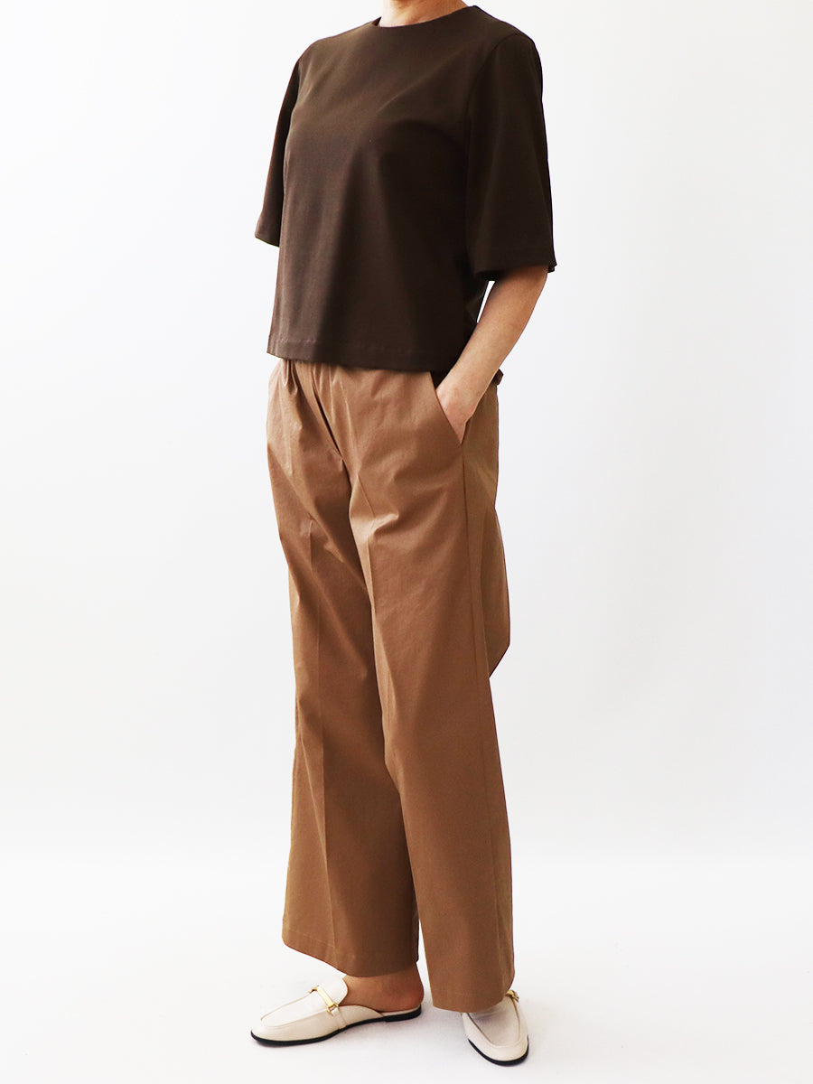【588】Relaxed Elastic Trousers