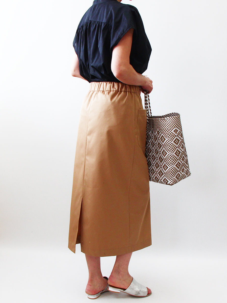 with English/[764] Elastic-waist Long Pencil Skirt (Lining pattern included) 