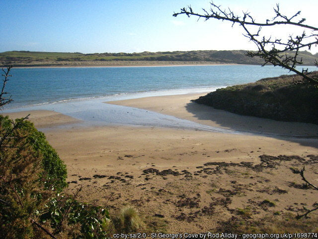St George's Cove Beach lies close to the village of Padstow