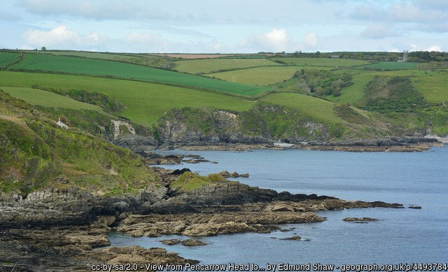 The beautiful Lantivet Bay on the cornish coastline is a must visit for any landscape photographer or person after a walk