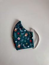 Kép betöltése a galériamegjelenítőbe: Karácsonyi rénszarvas mintás textil szájmaszk
