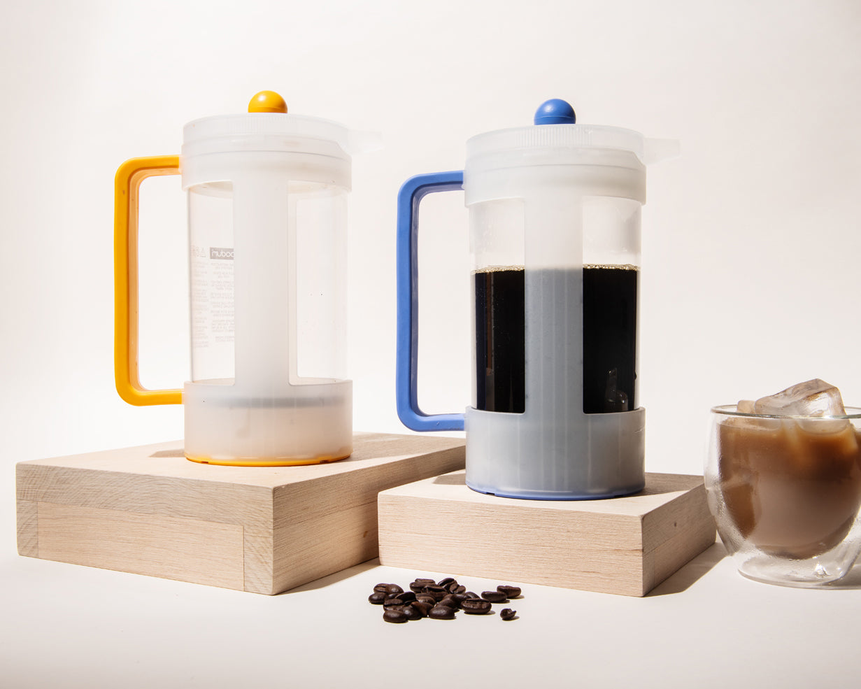 Bodum Plastic French Press Caffettiera Shatterproof Coffee Maker - White - 34 oz