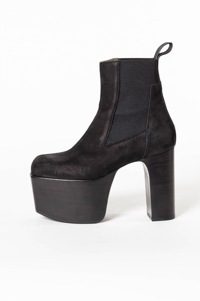 Elastic Kiss Boot